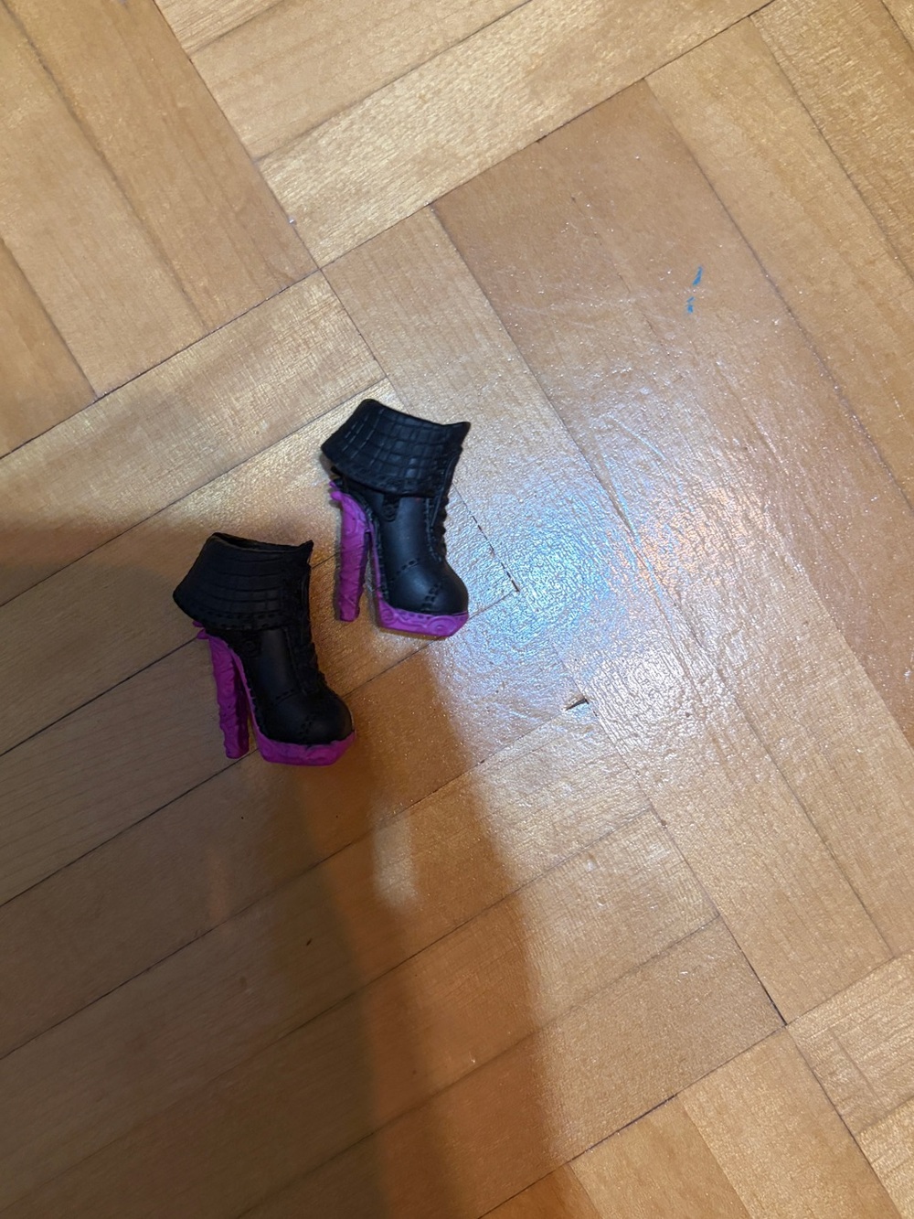 venus mcflytrap doll musci festival shoes